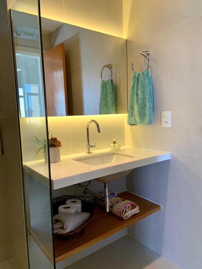 Apartamento Vista Do Mar, Pe Na Areia E Aguas Tranquilas, No Cento De Guarapari Ngoại thất bức ảnh